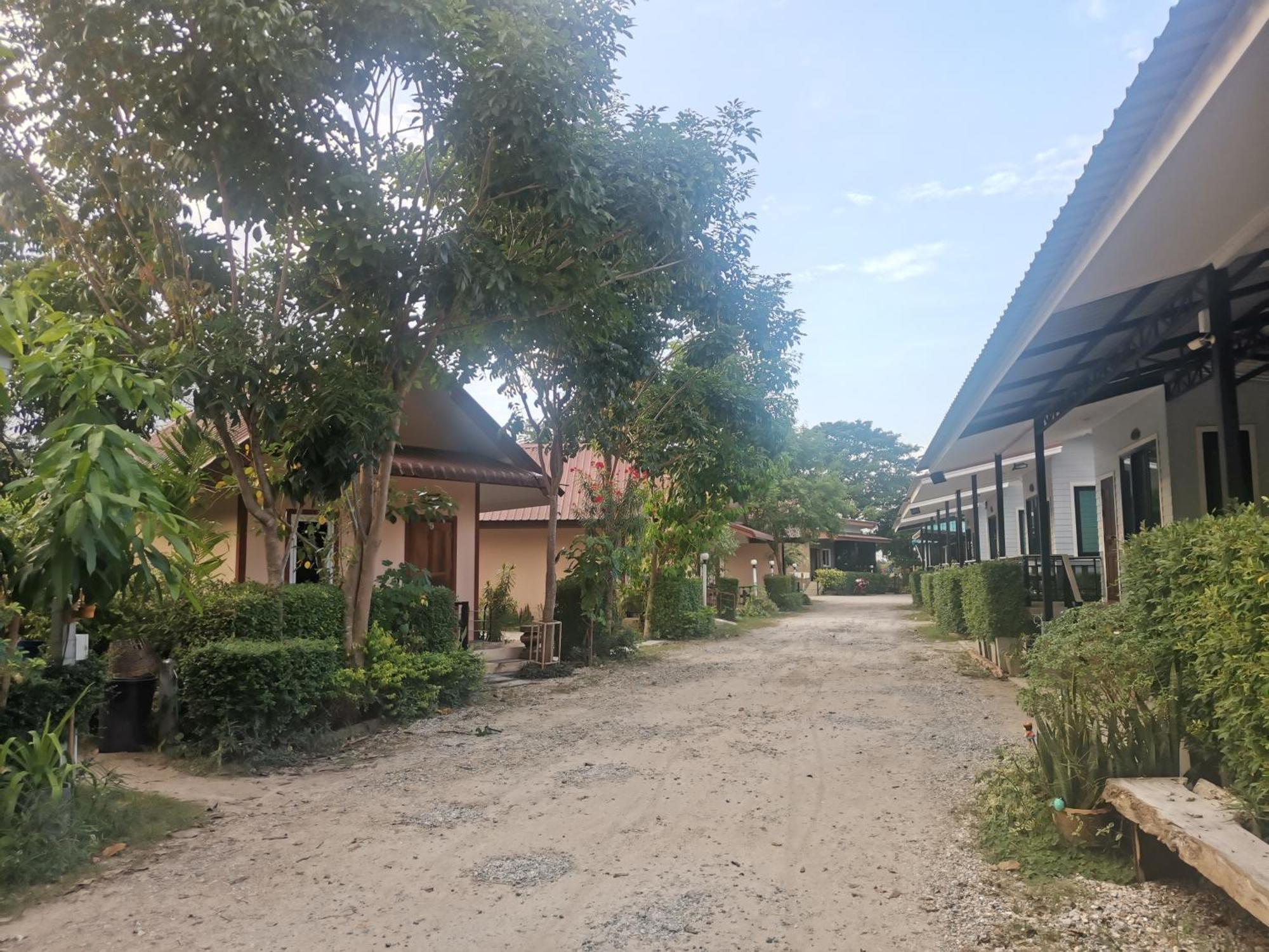 Numhom Resort Ban Nong Chum Saeng Exterior foto
