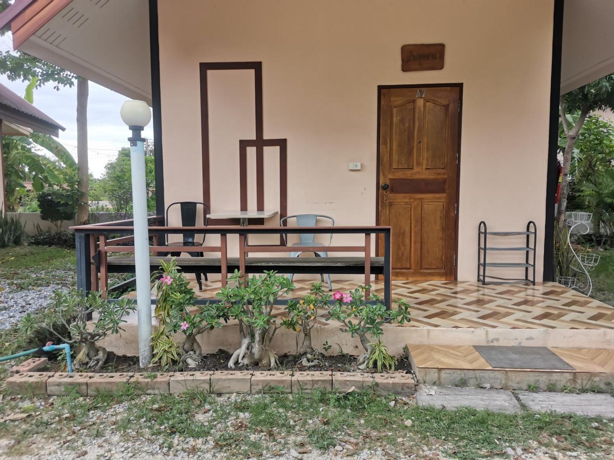 Numhom Resort Ban Nong Chum Saeng Exterior foto