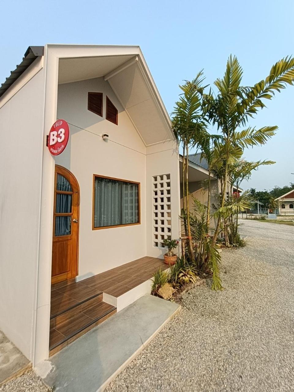 Numhom Resort Ban Nong Chum Saeng Exterior foto