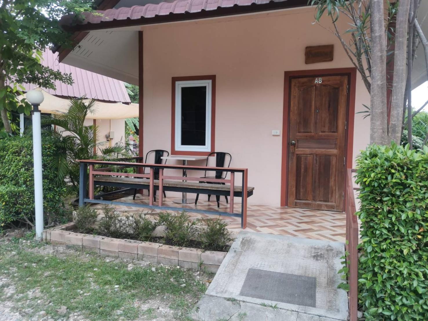Numhom Resort Ban Nong Chum Saeng Exterior foto