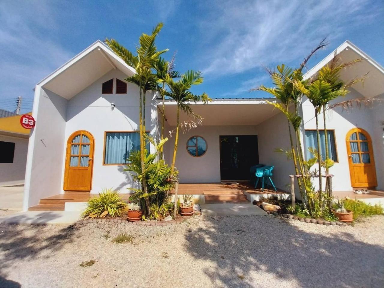 Numhom Resort Ban Nong Chum Saeng Exterior foto